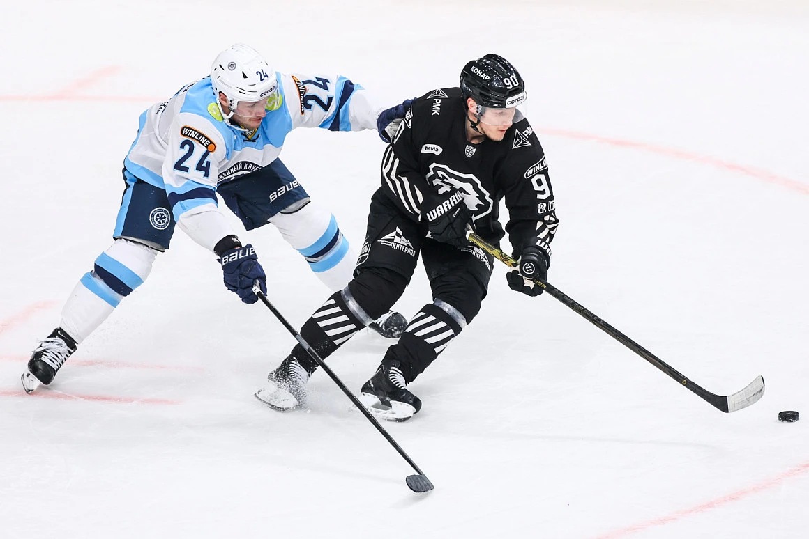 🏒 «Трактор» проиграл третий матч подряд, уступив дома «Сибири»
