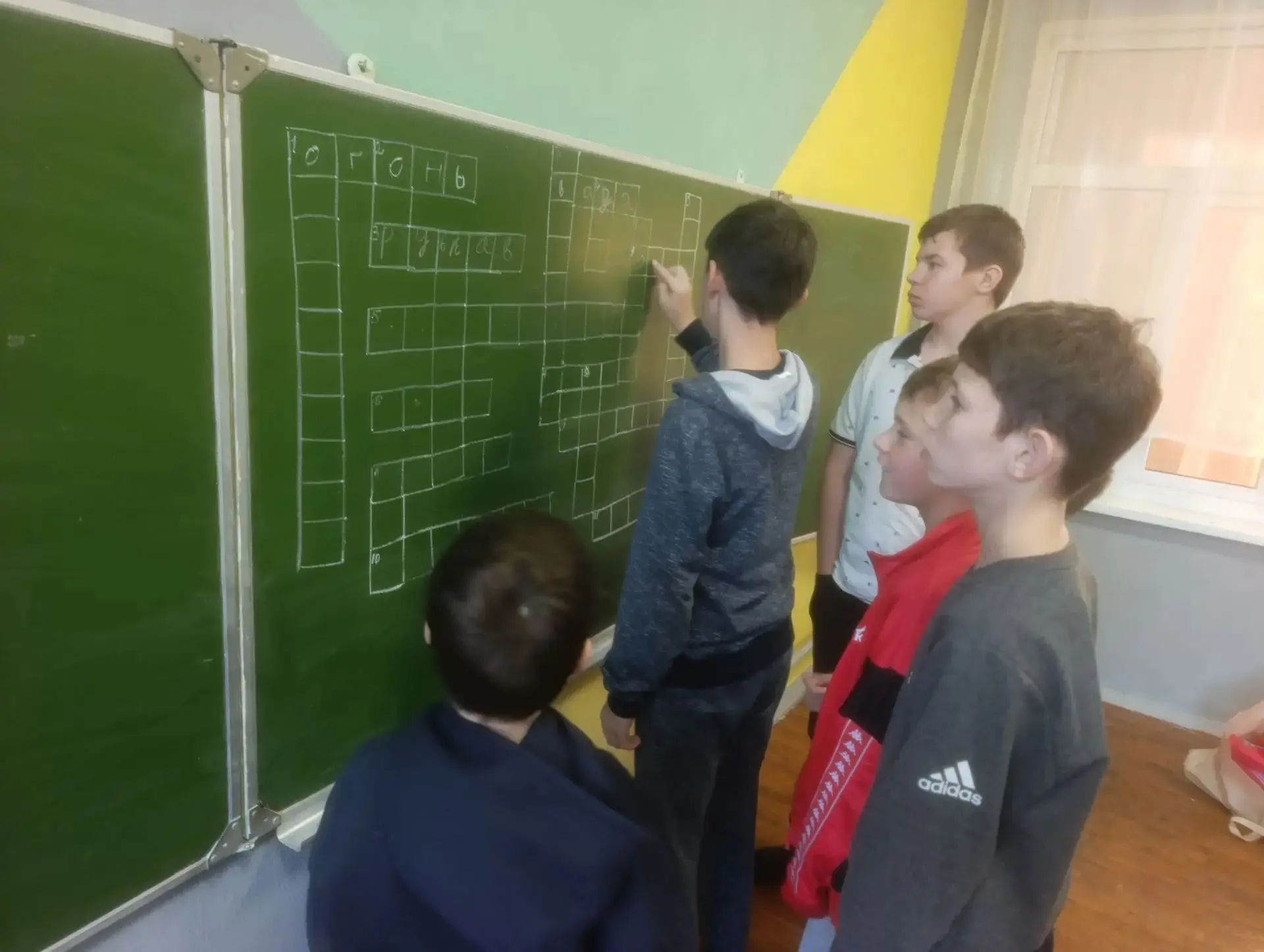 В группе "Юниор" продолжается серия бесед на тему "Если я стану..."!