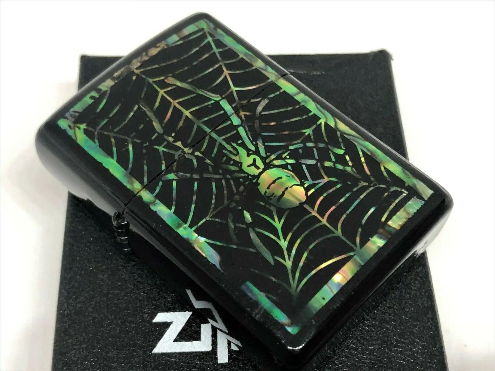 Zippo Shell-Inlay "Spider Web".