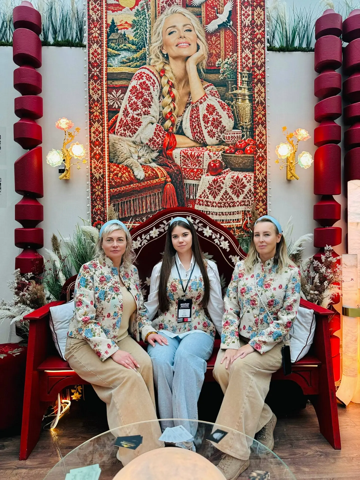 🤩За эти дни на выставке «Русский дом» мы собрали настоящую коллекцию стильных образов ...