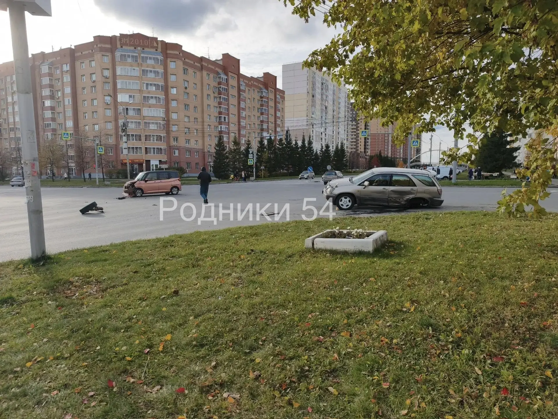 🚗 Оторвало колесо: серьёзное ДТП произошло на Родниках