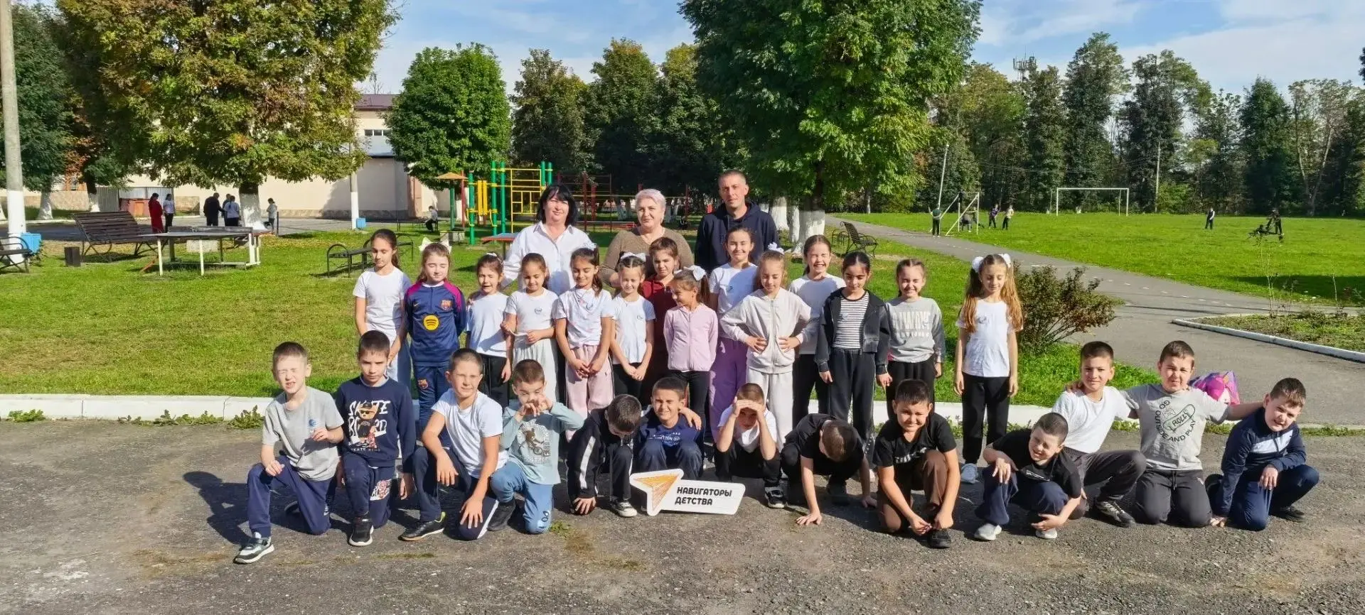 ✨В преддверии Дня отца у нас в школе было по-настоящему солнечно! А всё потому, что пап...