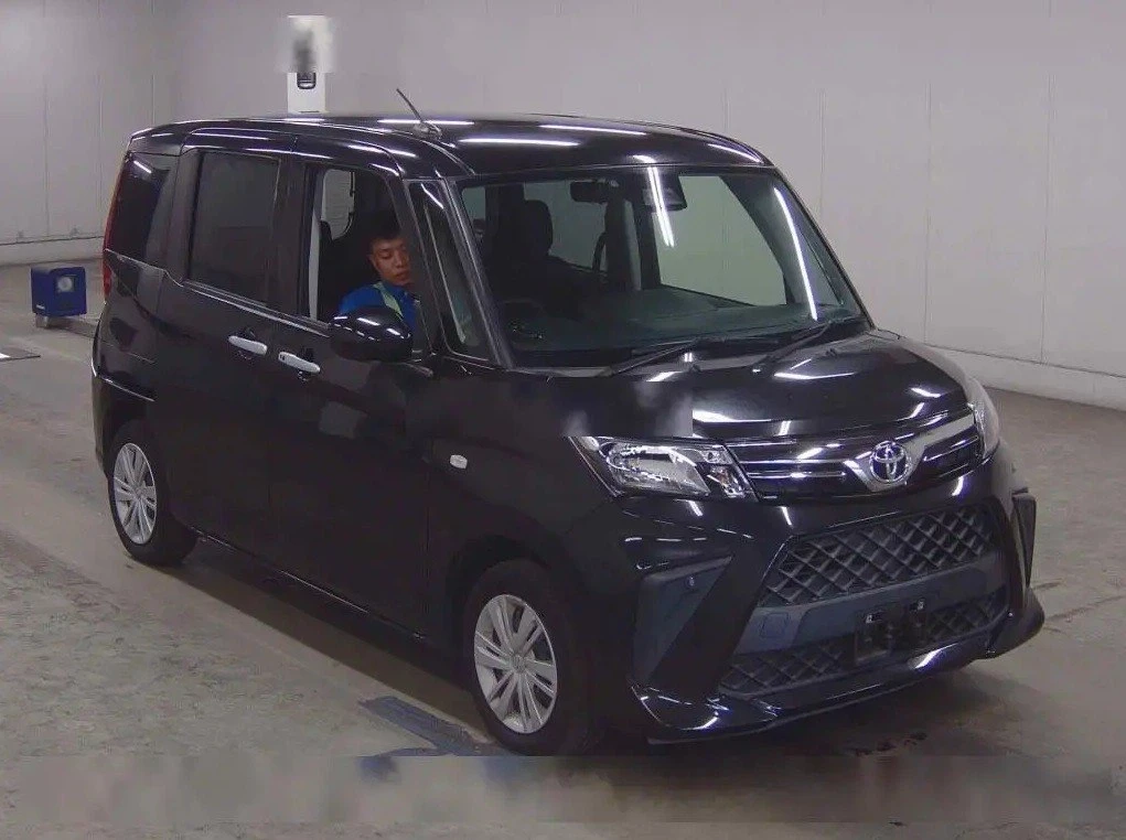Сегодня купили такой вот 🇯🇵Toyota Roomy🇯🇵 для нашего клиента😉