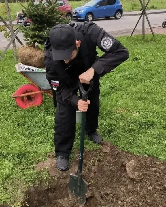 Когда охранники не только защищают, но и сажают.