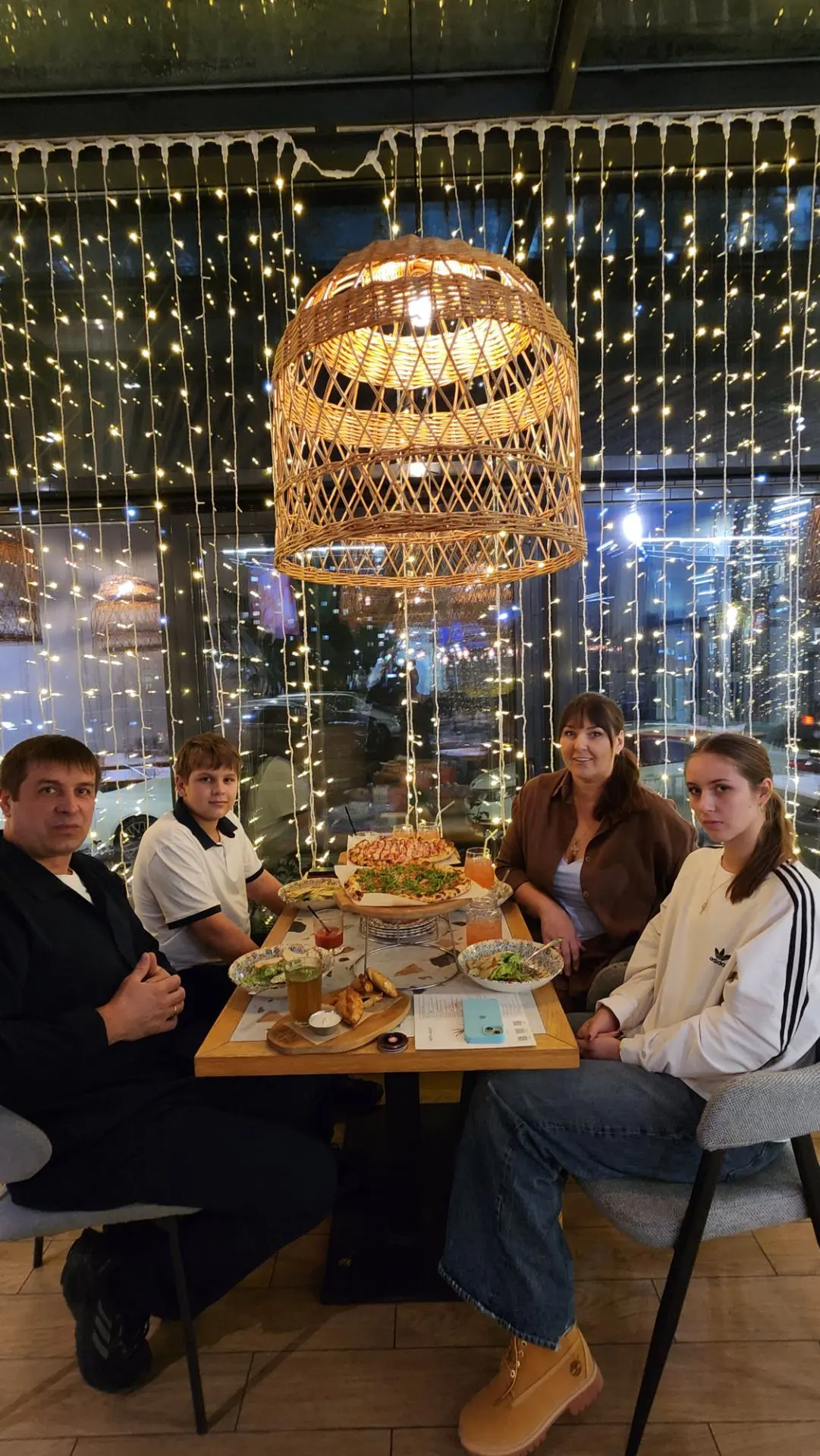 Было у меня желание отметить 20летний юбилей со всеми, кто был на нашей свадьбе (и с ке...