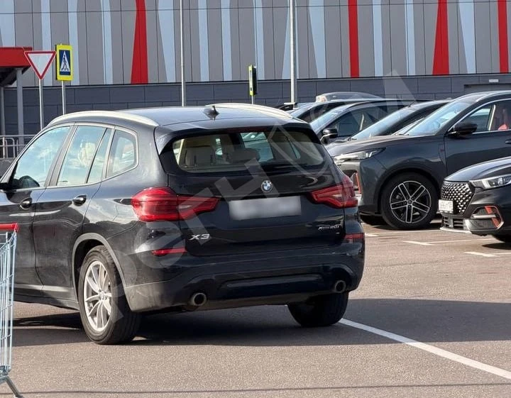 Случайный «кружок» выдал водительницу BMW, уехавшую после ДТП