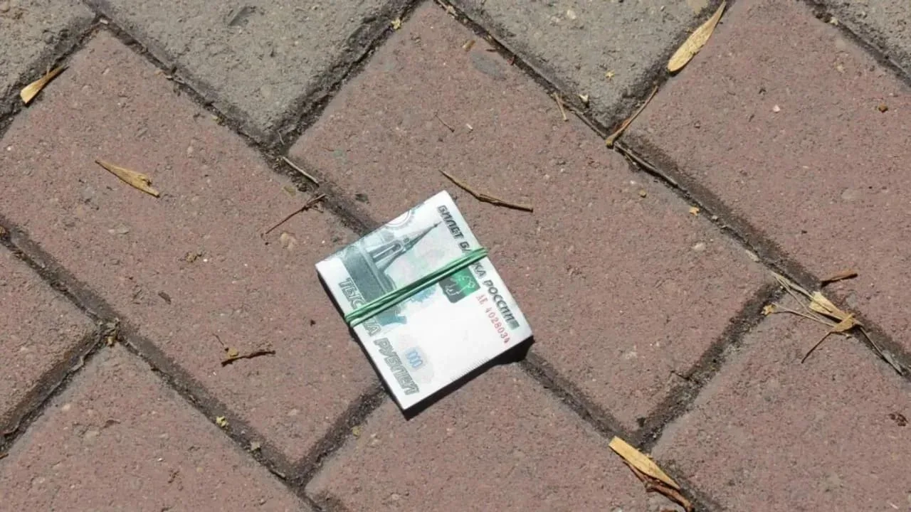 😨 Подросток из Казани потерял миллион рублей из-за девочки с приложения для знакомств