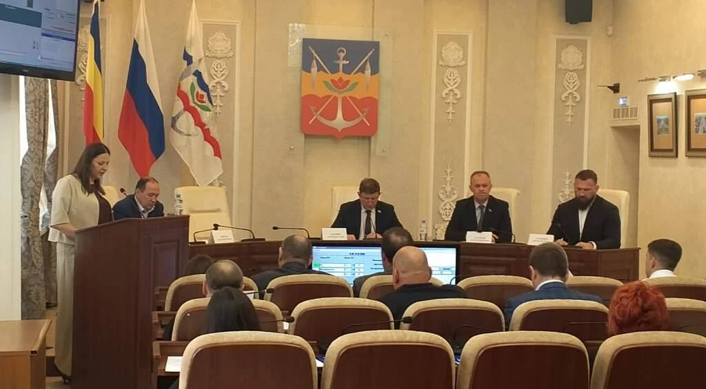 Дума Волгодонска поставила последнюю точку в правилах размещения торговых павильонов