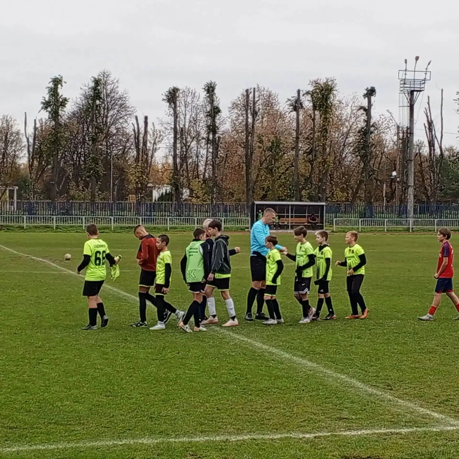 ⚽ Горячий матч на стадионе ДЮСШ! ⚽