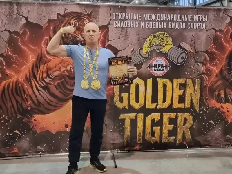 💪 Назаровец Сергей Хафизов дважды стал чемпионом мира по силовым видам спорта