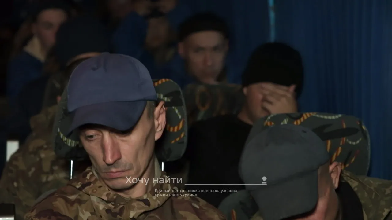 23.10.26 состоялся обмен военнопленными между Украиной и Россией. Домой вернулись 270 в...