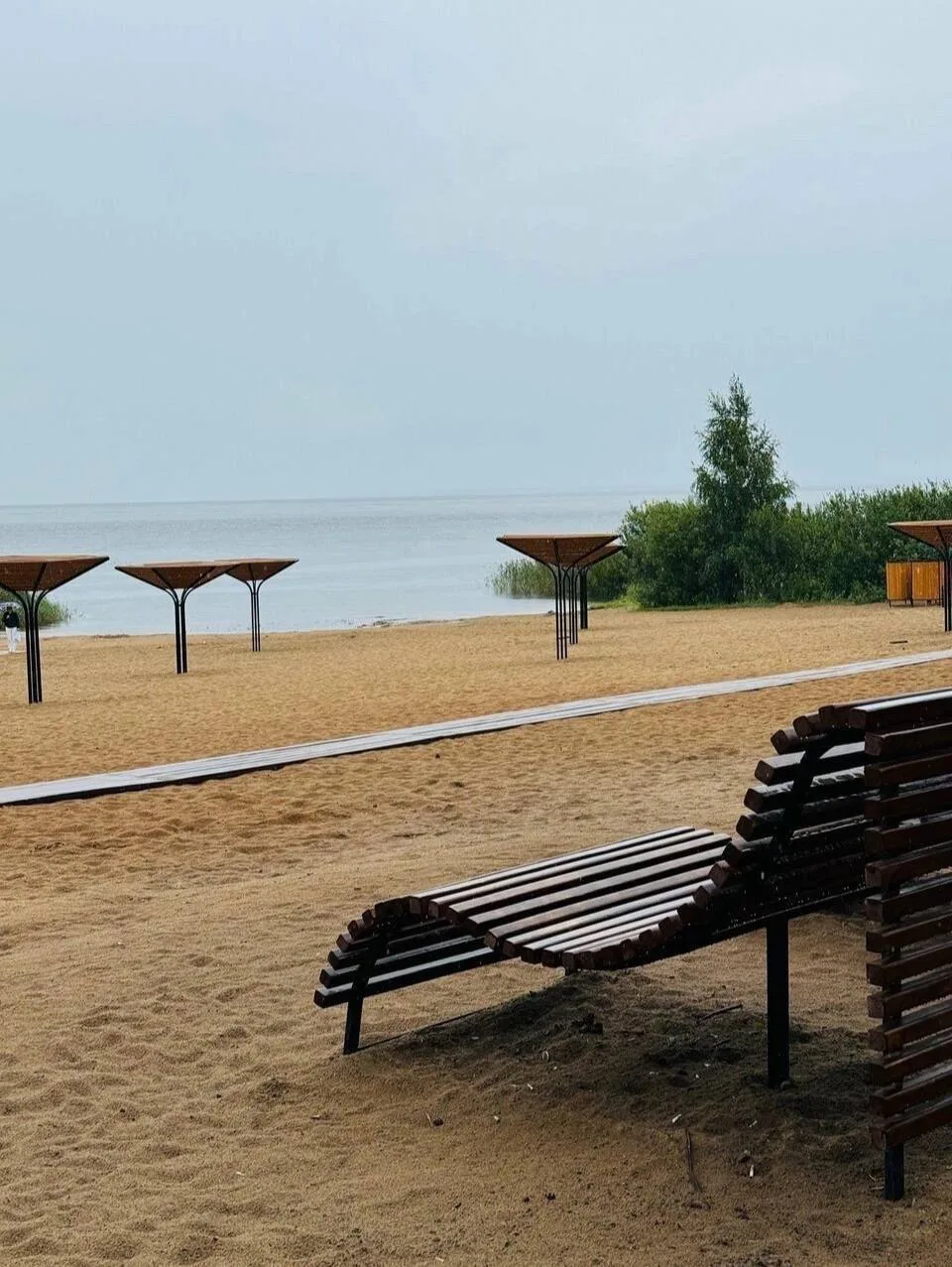 🌊 Живописный пляж на Ладоге