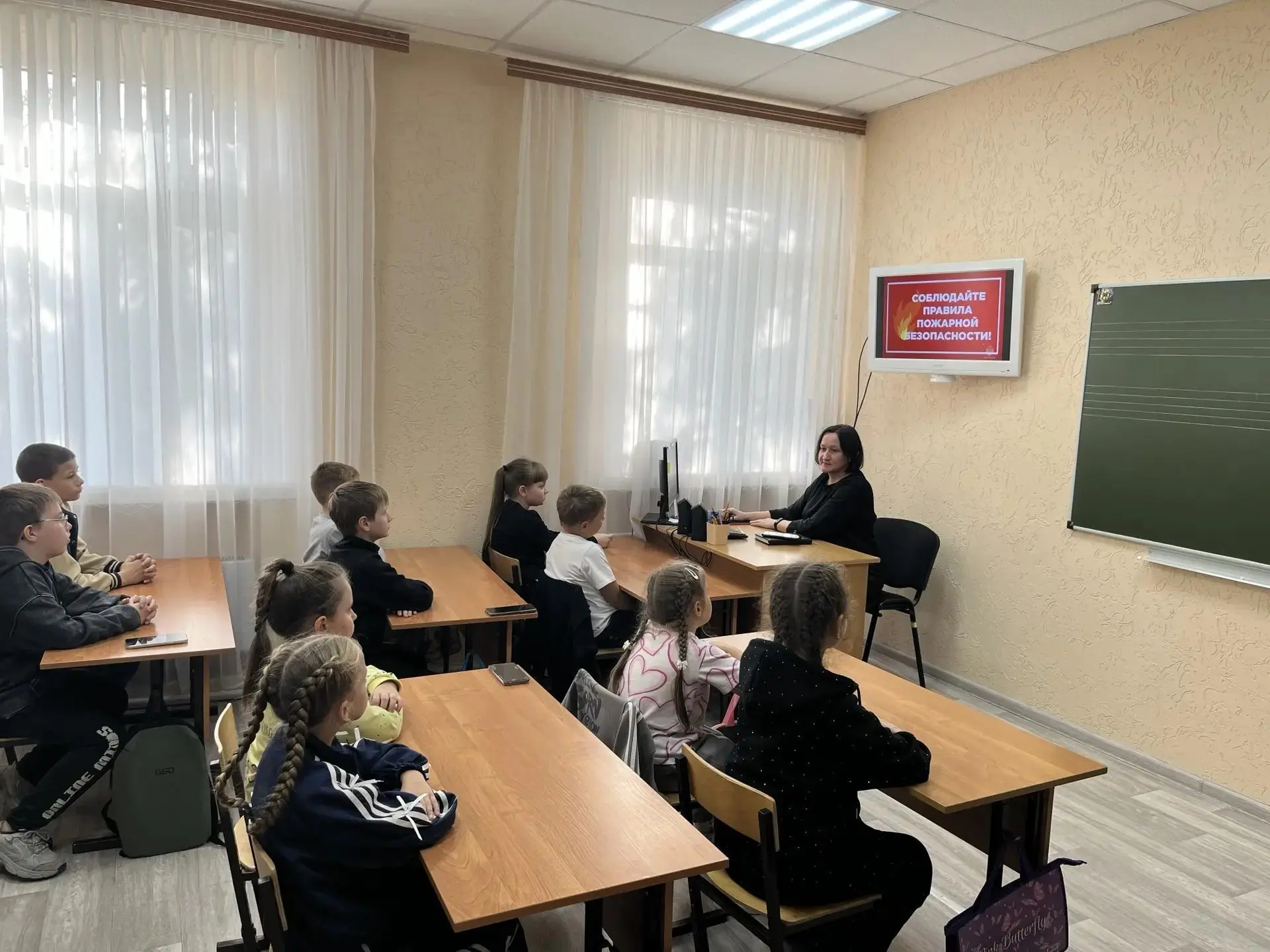 🔥 «Осторожно, пожар!»: в Детской школе искусств прошёл Единый день безопасности