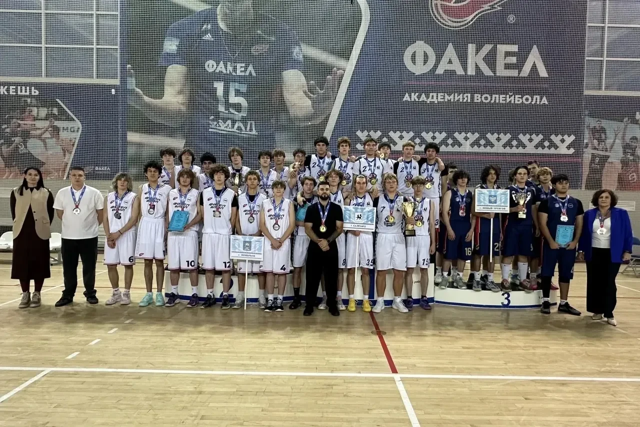 🏀🏆 Баскетболисты Салехарда — победители первенства ЯНАО!