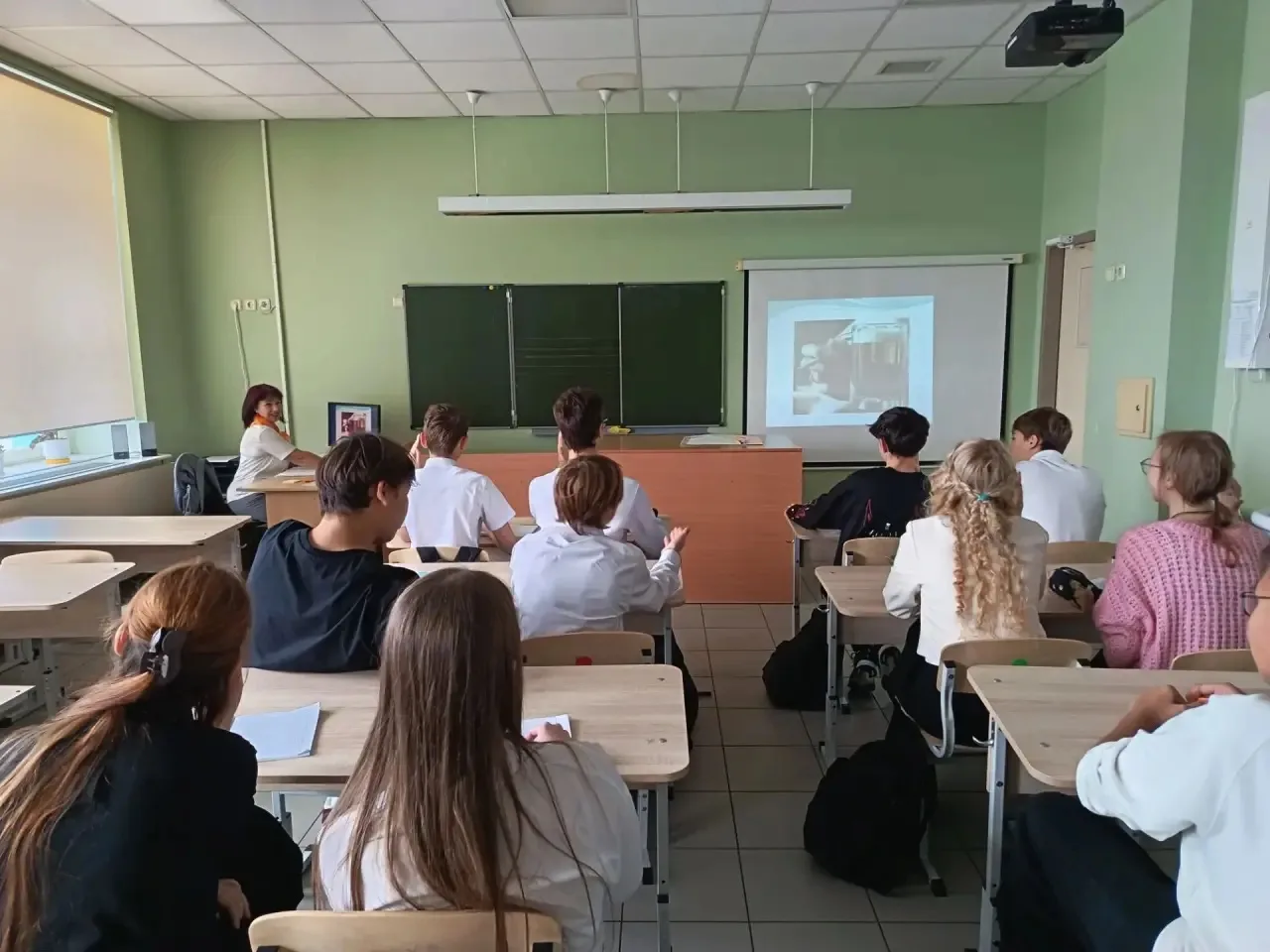 🧠 «Единый урок трезвости: как алкоголь влияет на наш мозг и будущее»