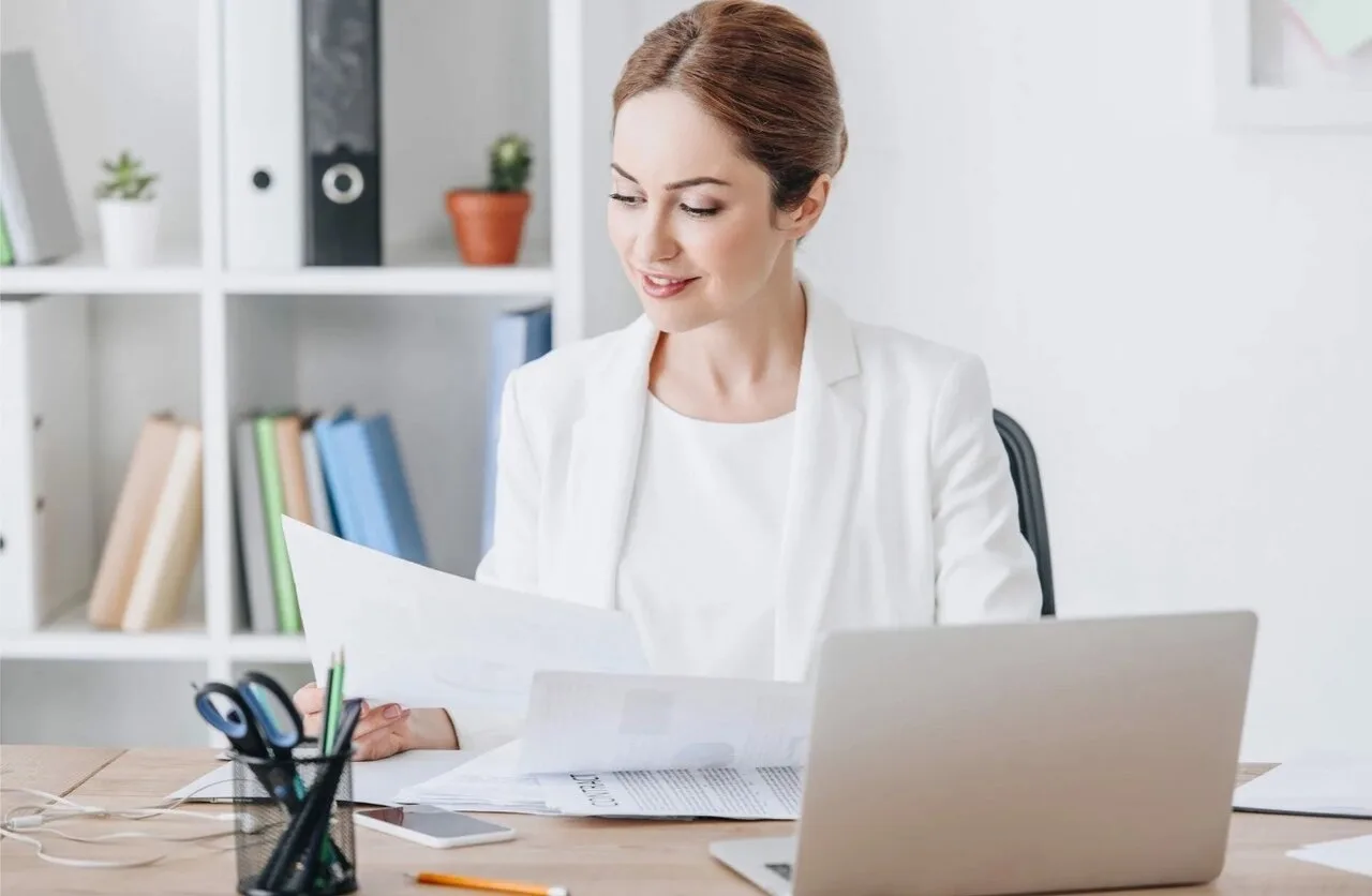 Специалист по работе с документами