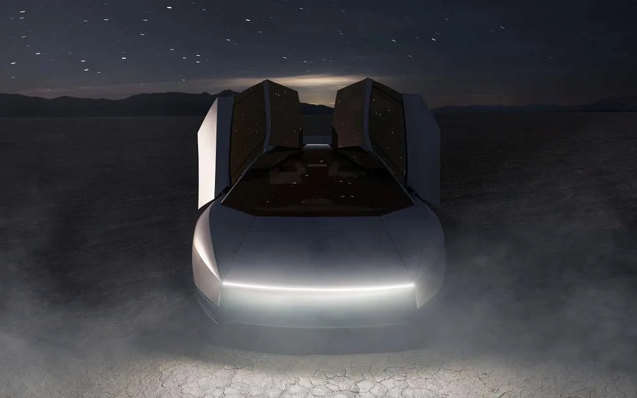 Депозит за Tesla Roadster не гарантирует поставку: производство может начаться только в...