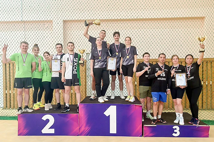 🏆Сборная ЗабДИ — чемпион «Молодёжного СуперМарафона» по бадминтону!
