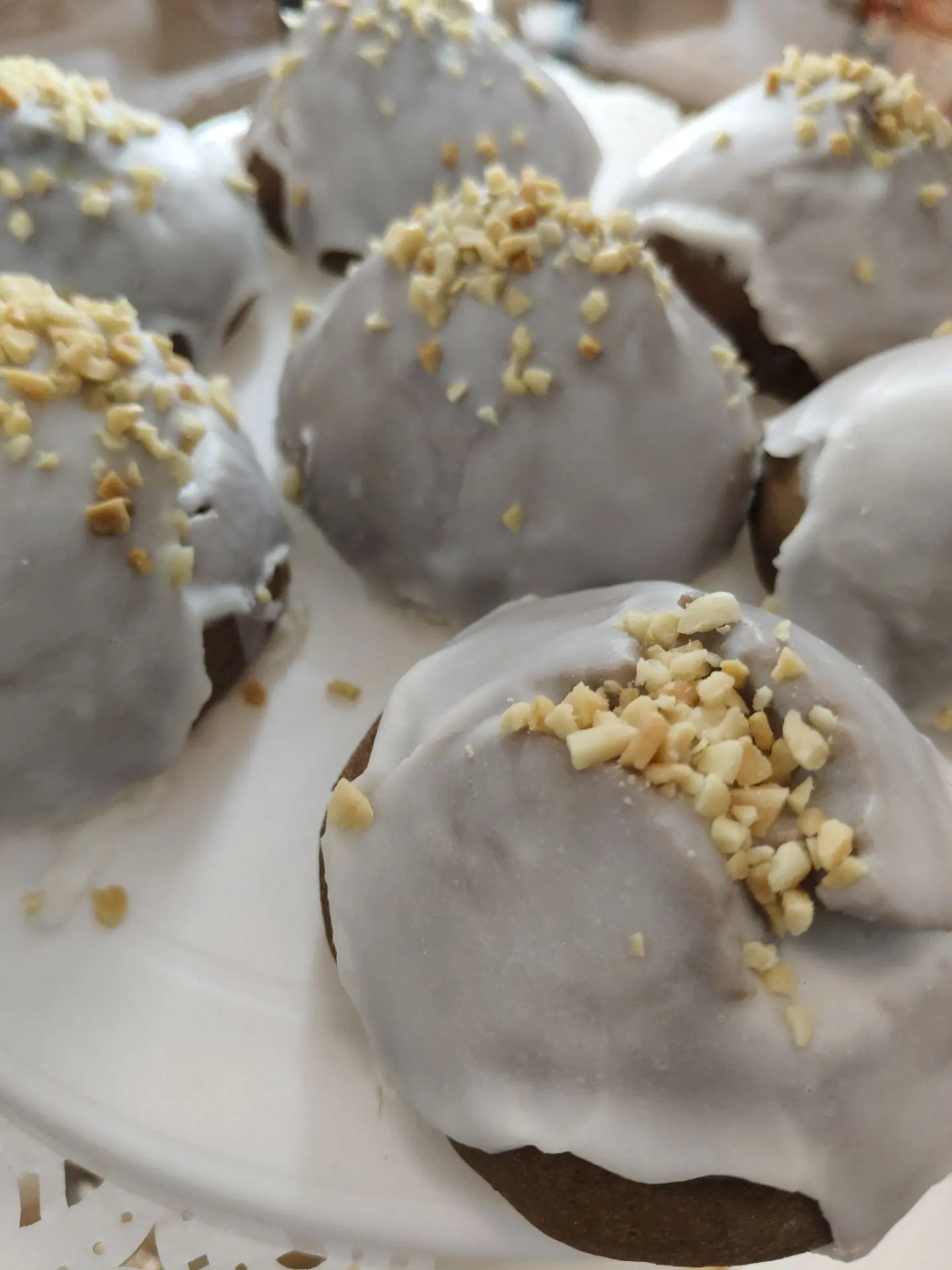 Пряник шоколадный в глазури с арахисом 🥜