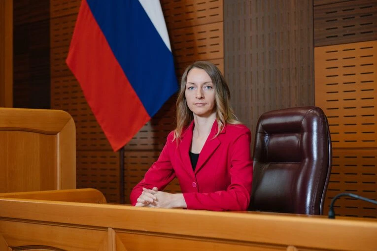 💼Председателем Заксобрания Приамурья стала Екатерина Снежко