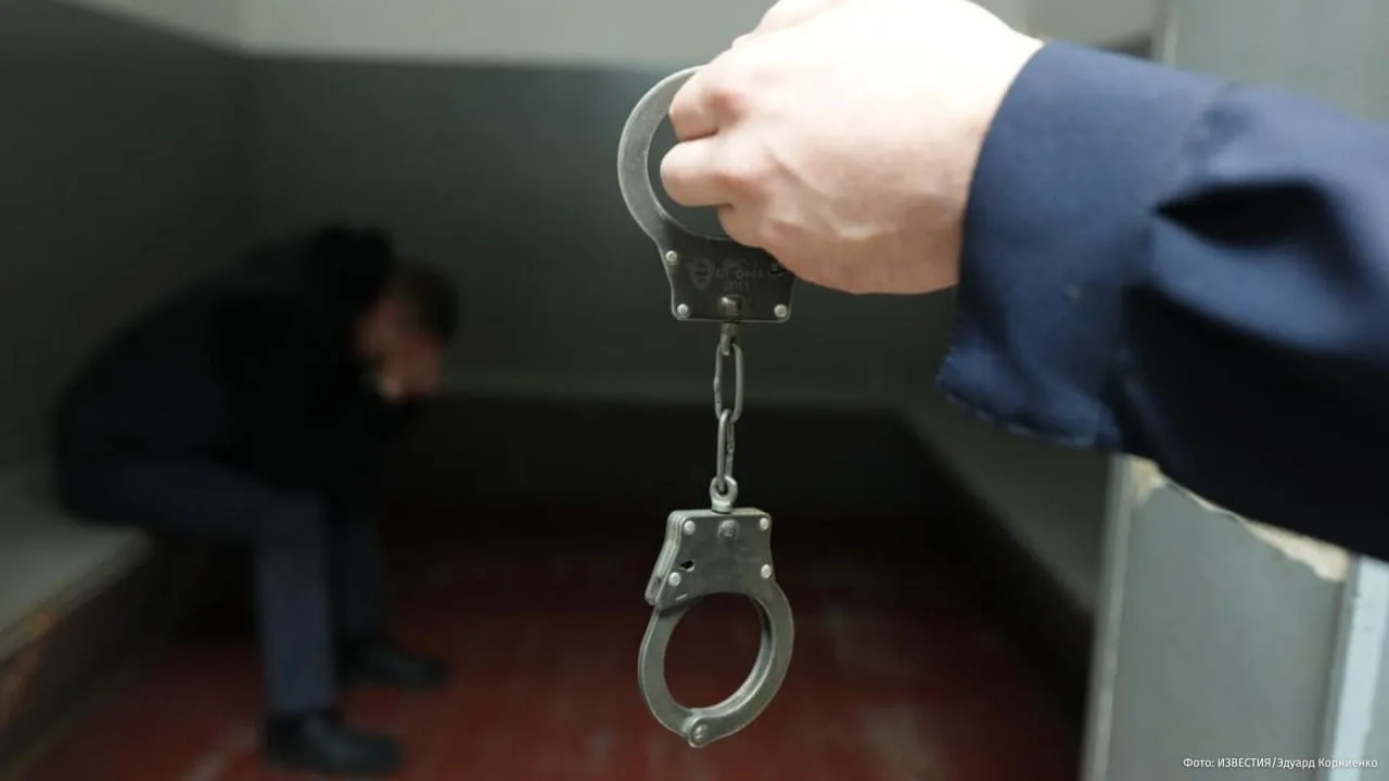 Педофил надругался над внучкой своей сожительницы на Камчатке — ему дали 12 лет строгача.