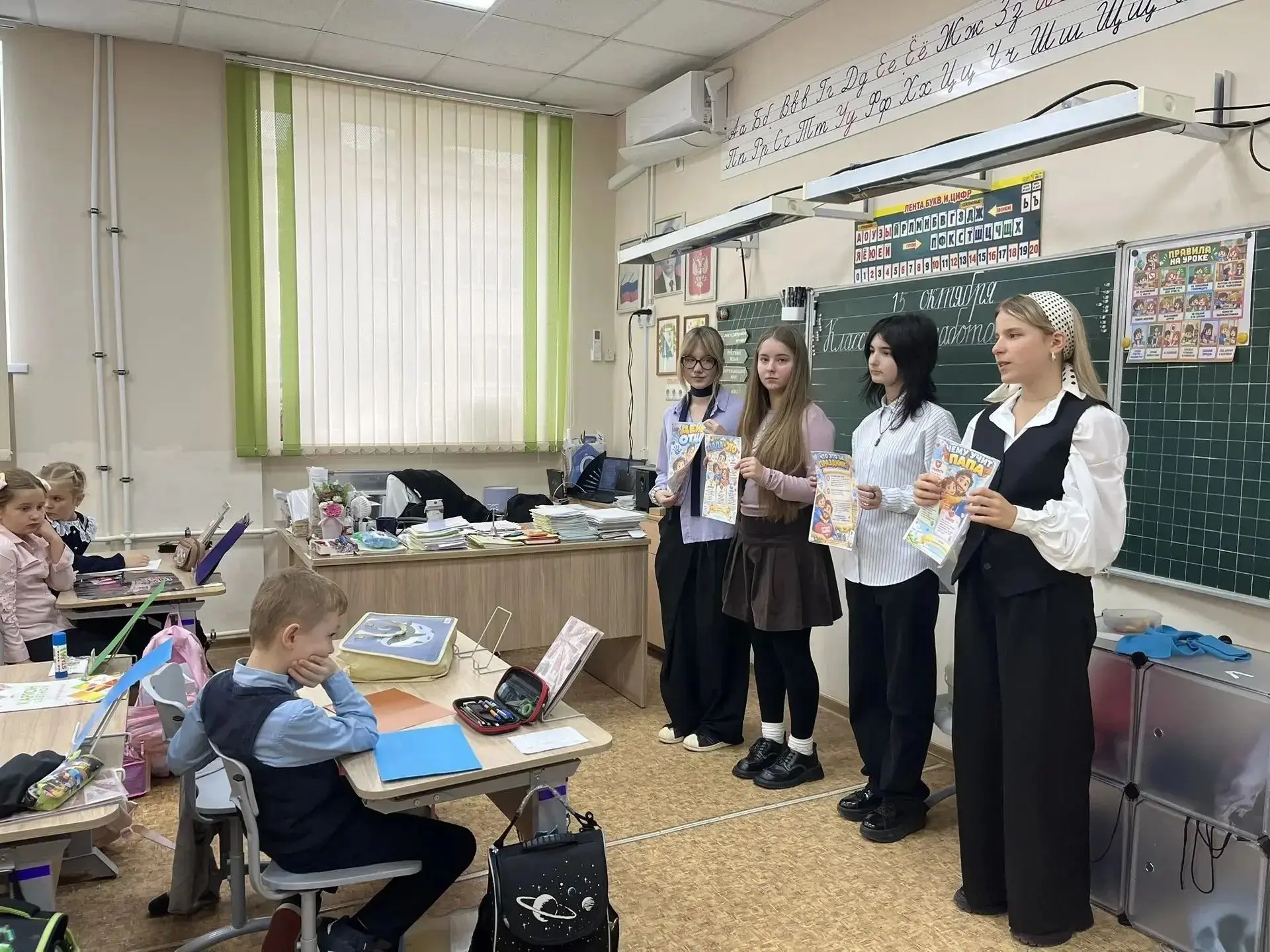 Мастерская детских сердец: готовим подарки для самых любимых пап!