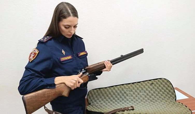 За добровольную сдачу незаконно хранящегося оружия жители Костромской области могут пол...