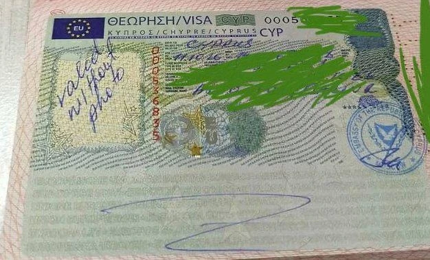 🇨🇾⚡️ Кипр начал выдавать рукописные визы российским заявителям — все данные в них вне...