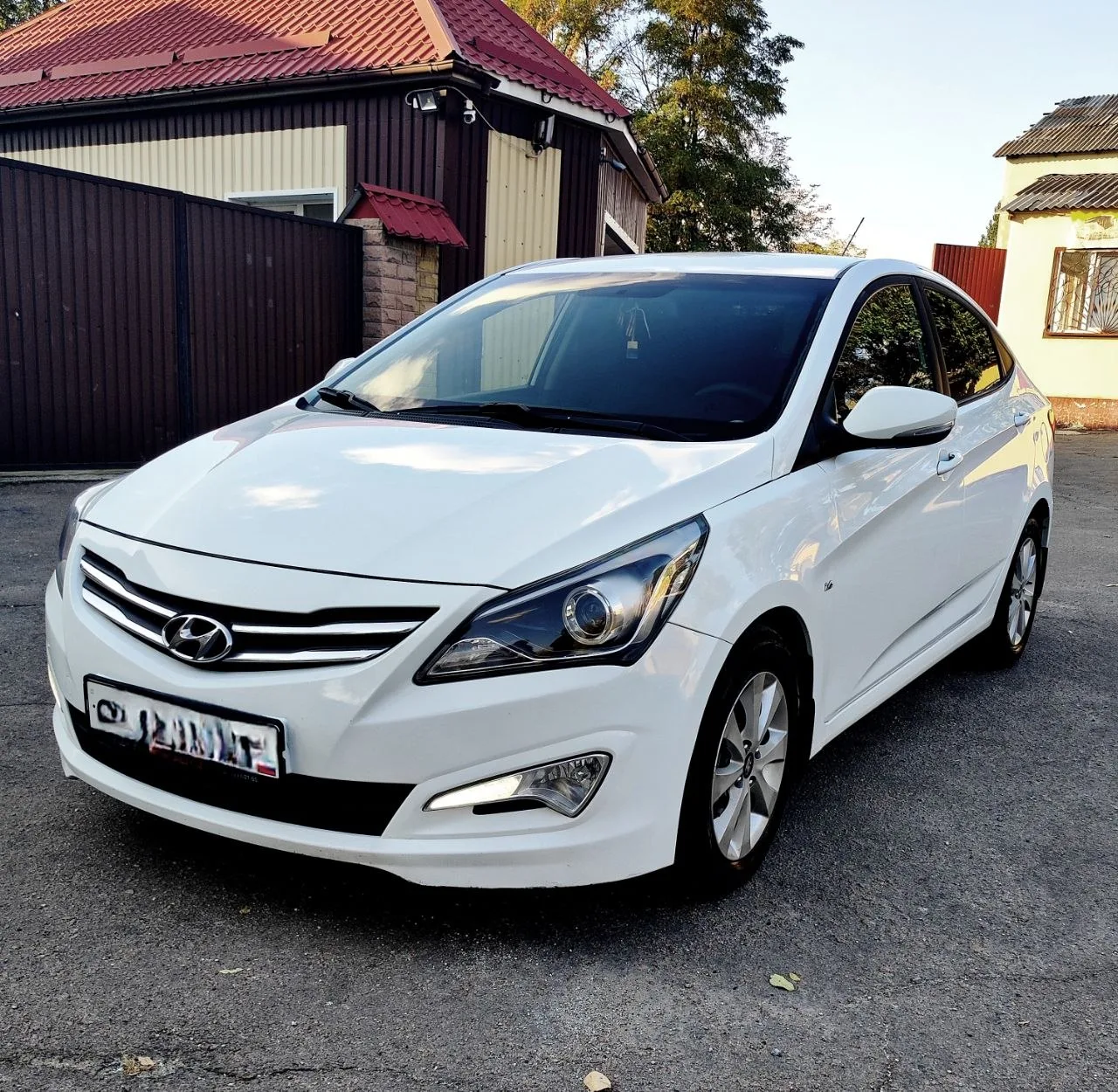 Продам Hyundai Solaris 2016г.в 1.6 Автомат, 208т.км. 1 хозяин ПТС оригинал.