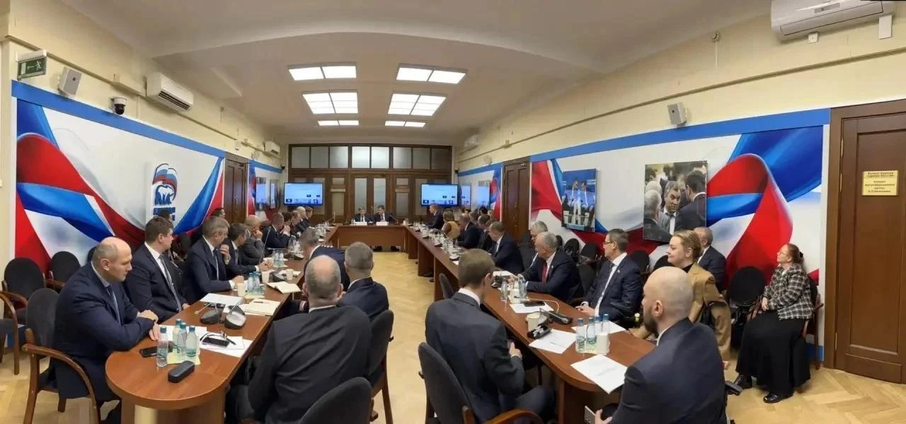 В Государственной Думе прошла встреча вновь избранных депутатов с руководством фракции ...