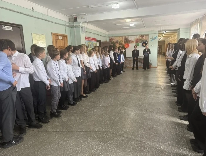 🎉 День учителя: праздник, наполненный теплом и благодарностью! 🎉