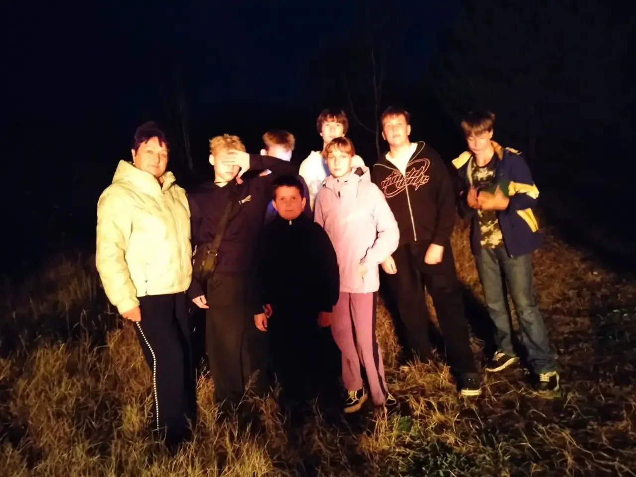 Время в лагере пролетело быстро, наступила пора расставания🥹