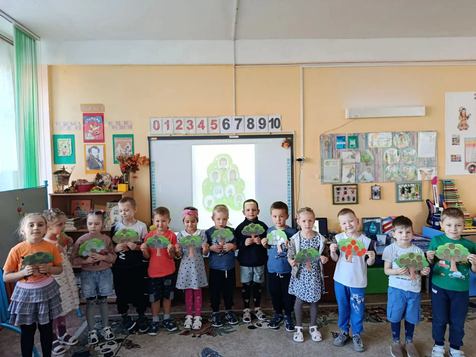 ❤️ «Что такое семья?» — об этом мы сегодня говорили в старшей группе «Б»! ❤️