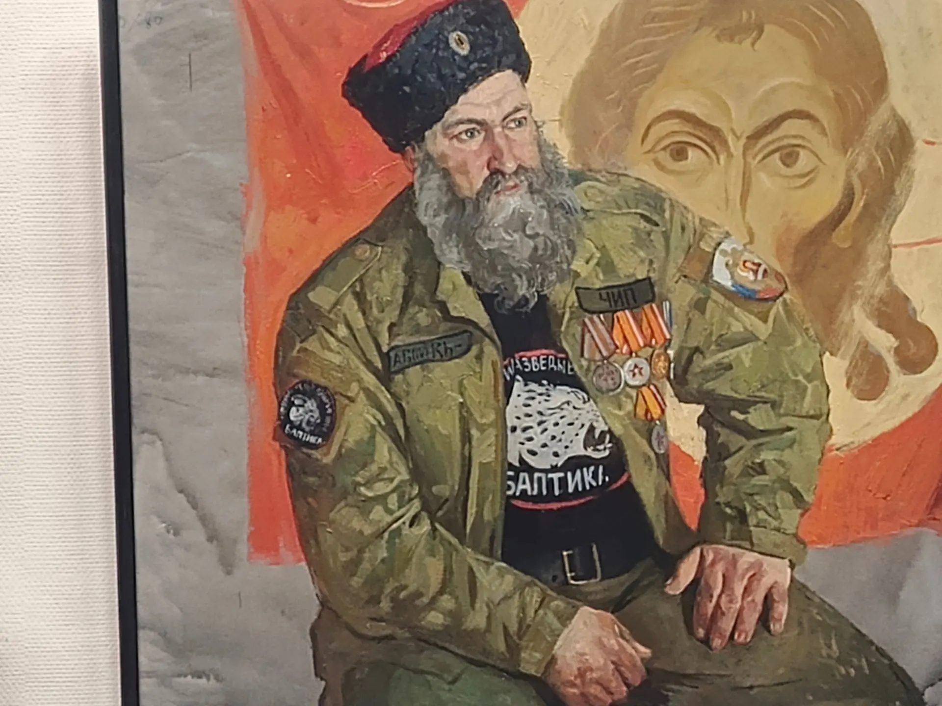 Выставка работ художника Ивана Торопова в художественной музее: портреты участников СВО.