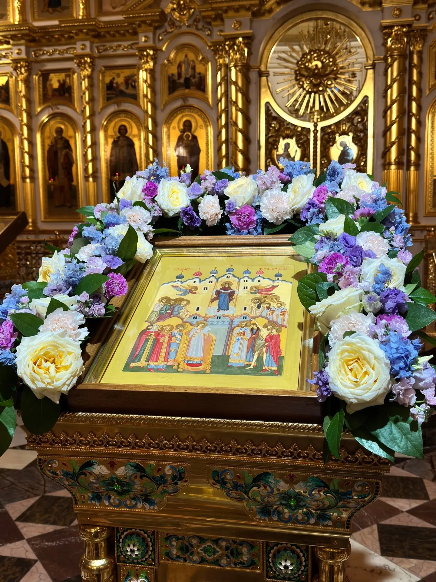 Дорогие земляки! С Покровом Пресвятой Богородицы 🕊️ Пусть Богородица защищает ваш дом,...