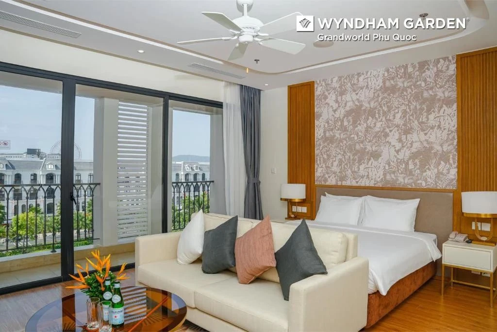 🧑‍🧑‍🧒‍🧒Семейный отдых на Фукуоке: Wyndham Garden Grandworld 4⭐