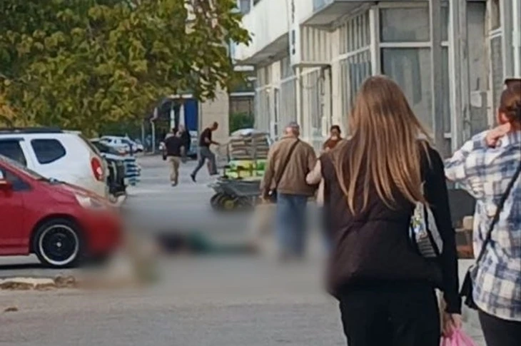 В Красноармейском районе Волгограда местные жители обнаружили под окнами пятиэтажки мер...