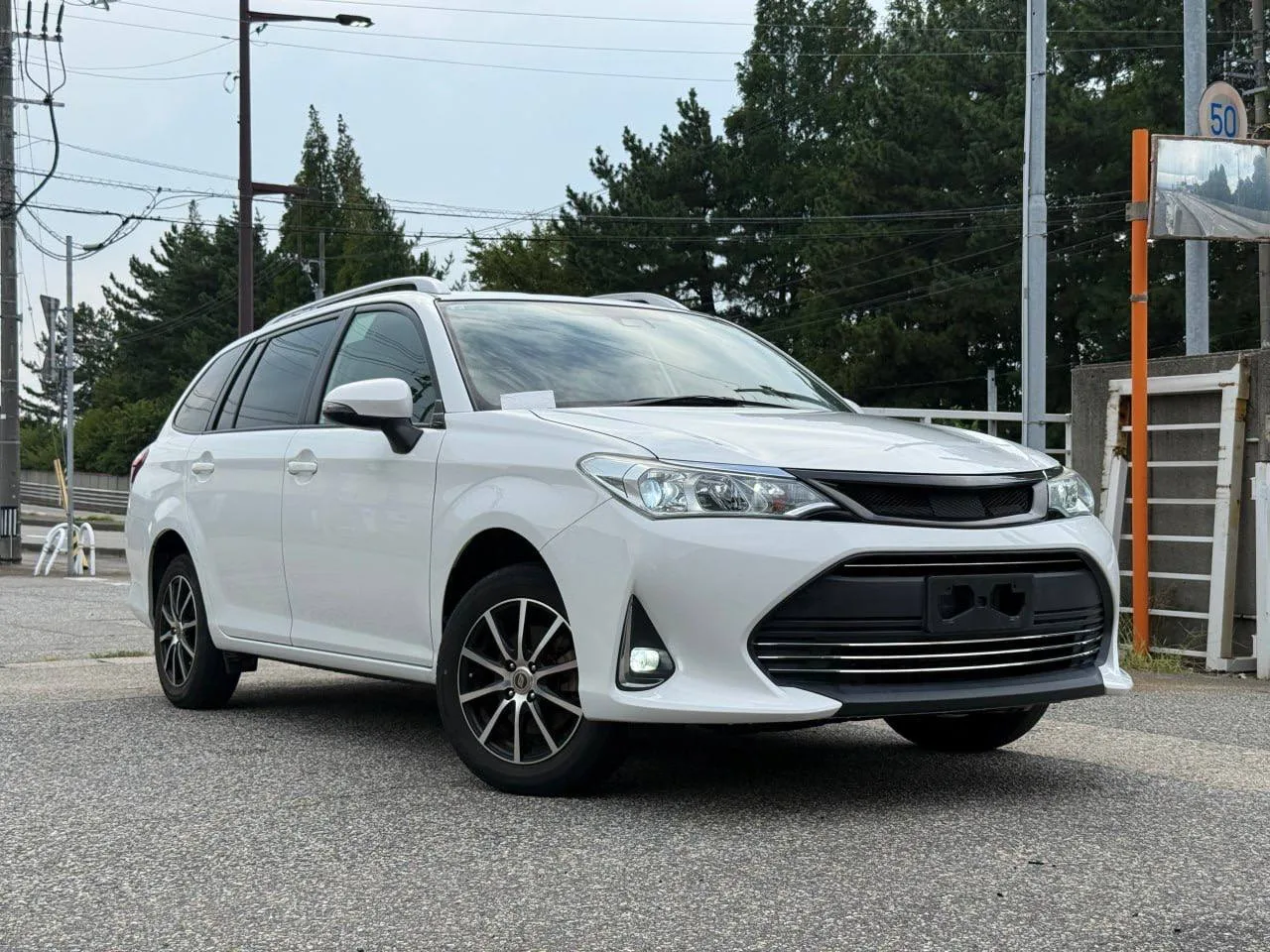 🌟 На нашей стоянке в Японии, доступен к продаже, TOYOTA COROLLA FIELDER 4WD