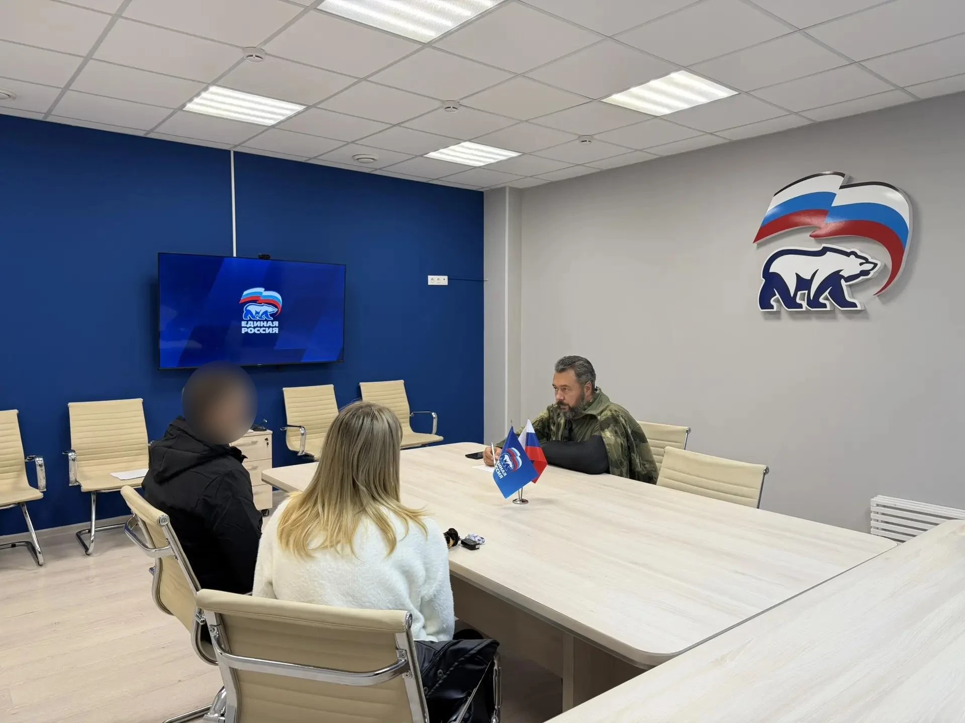 Юрий Гончарук провел прием граждан в Единый день поддержки участников СВО