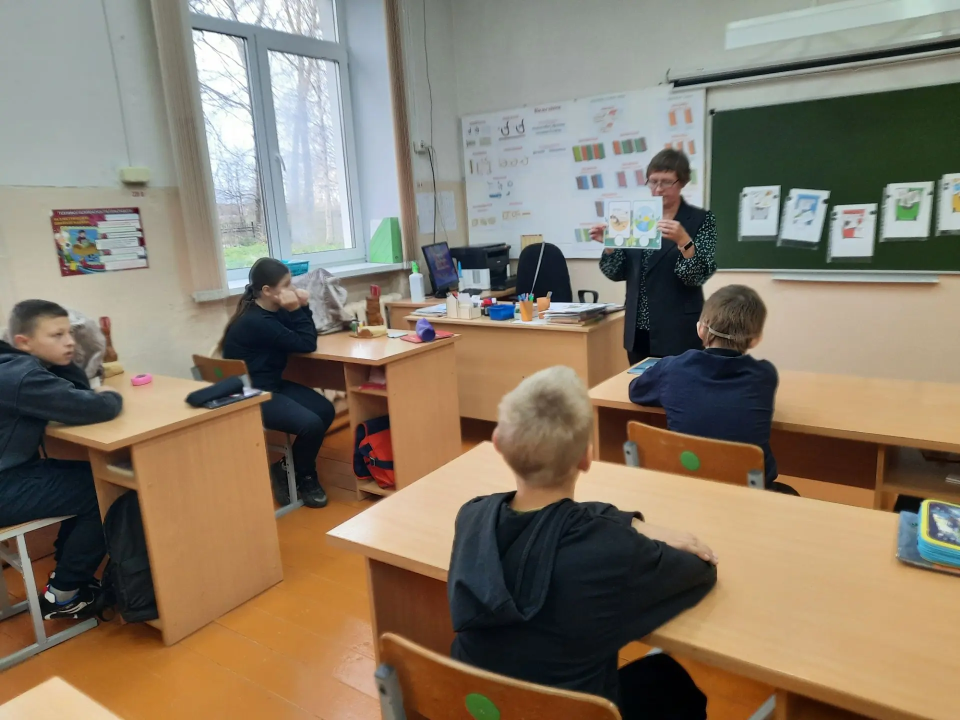🌏В нашем 5 классе прошёл открытый классный час на тему "Береги природу!"🌏