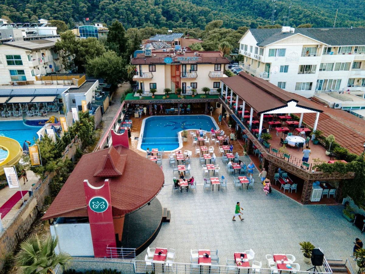 🏠 Aleria belport beach hotel 4⭐️