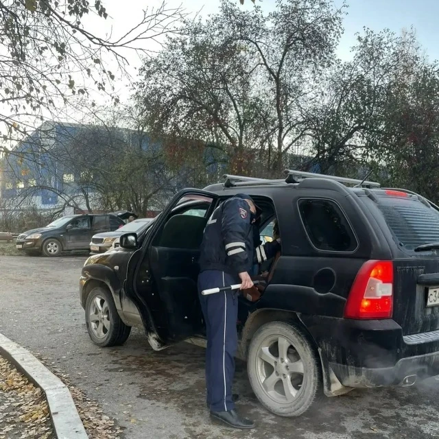 🚔 В Асбесте сотрудники Госавтоинспекции провели профилактическое мероприятие «Ребенок-...