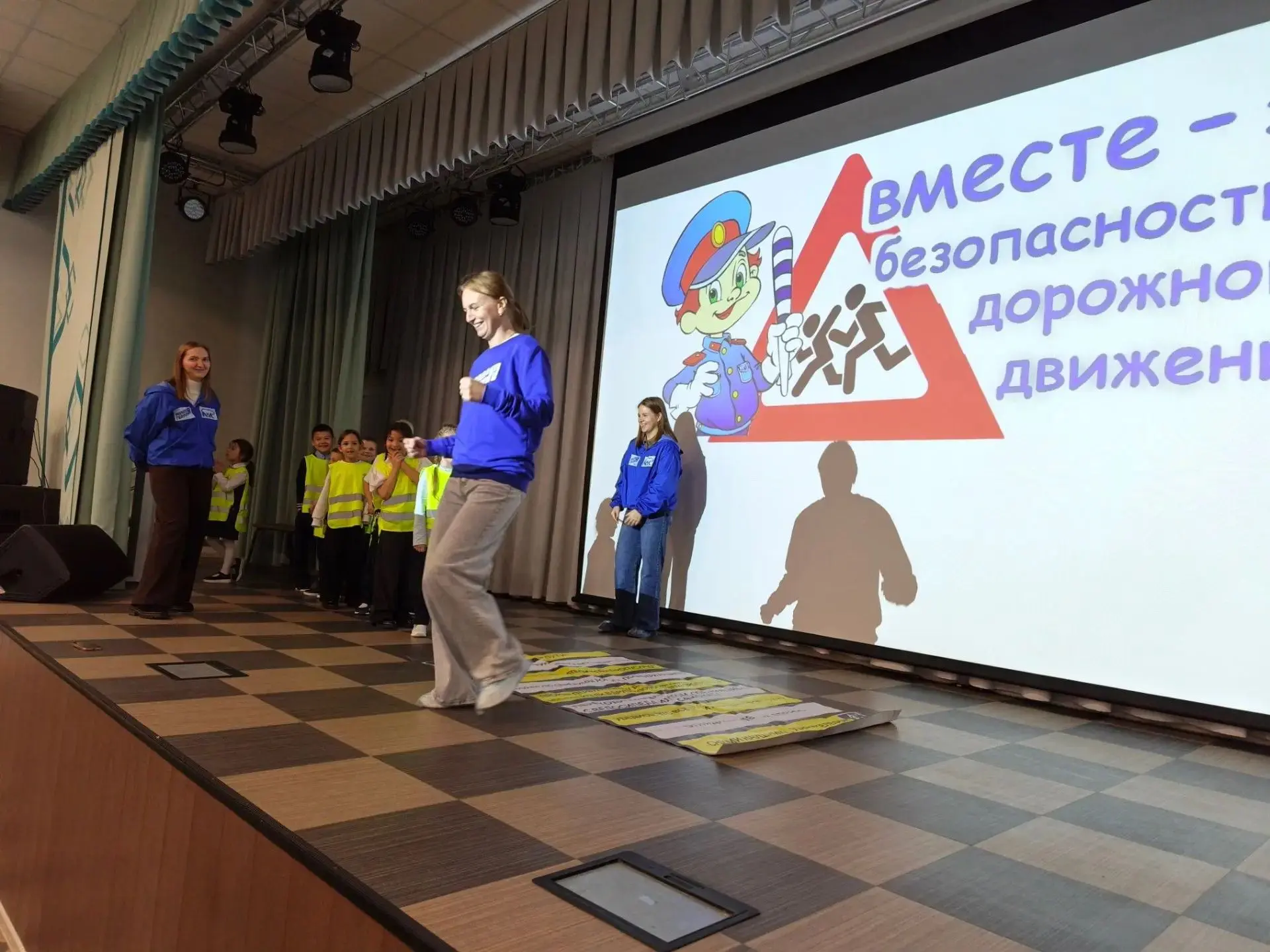 «Вместе соблюдаем ПДД»: как прошел наш день с друзьями!