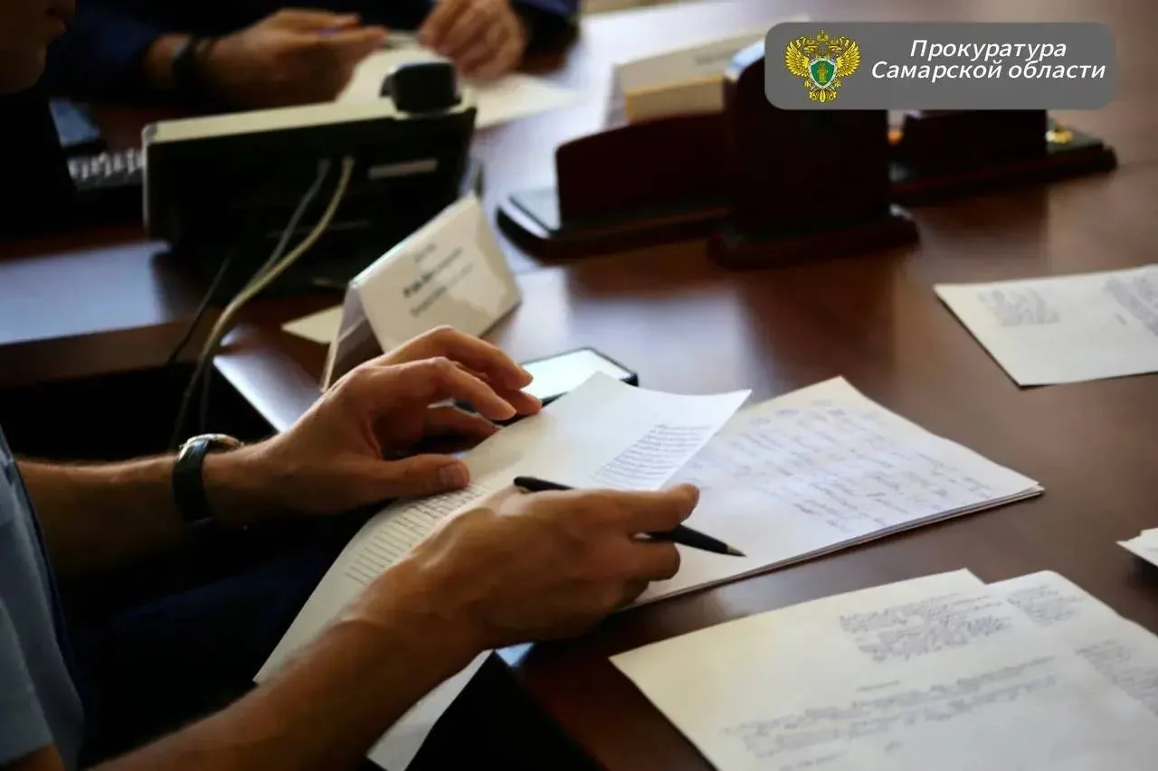 Экс-руководительницу почтового отделения обвиняют в присвоении денег