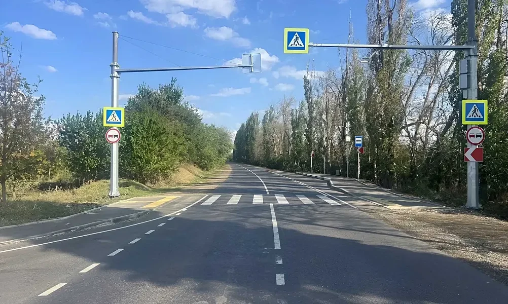 На Кубани ремонтируют ключевую дорогу к селу Красносельскому