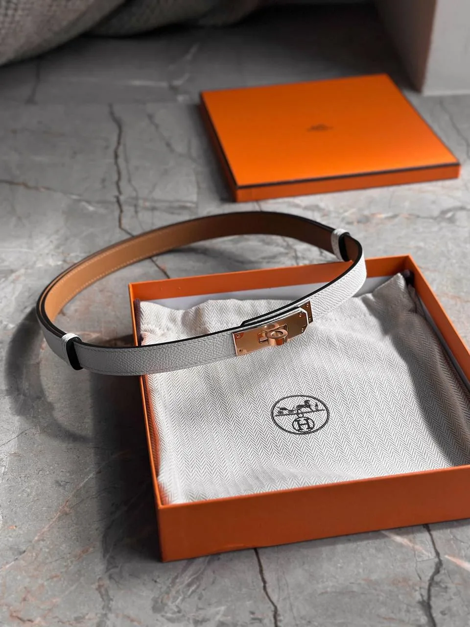 Новый ремень Hermes Kelly 18 rghw. Полный комплект.