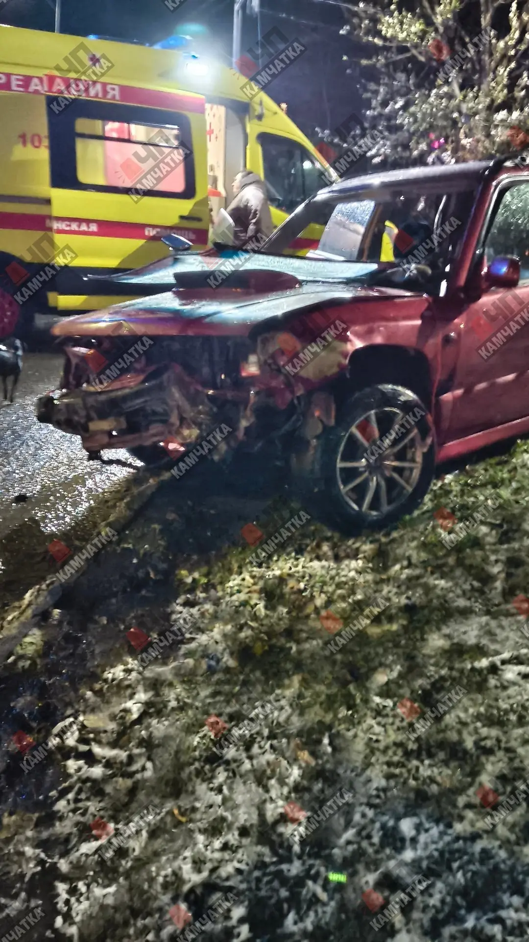 Два Subaru столкнулись в лобовом ДТП на северо-востоке. Авария произошла на перекрестке...