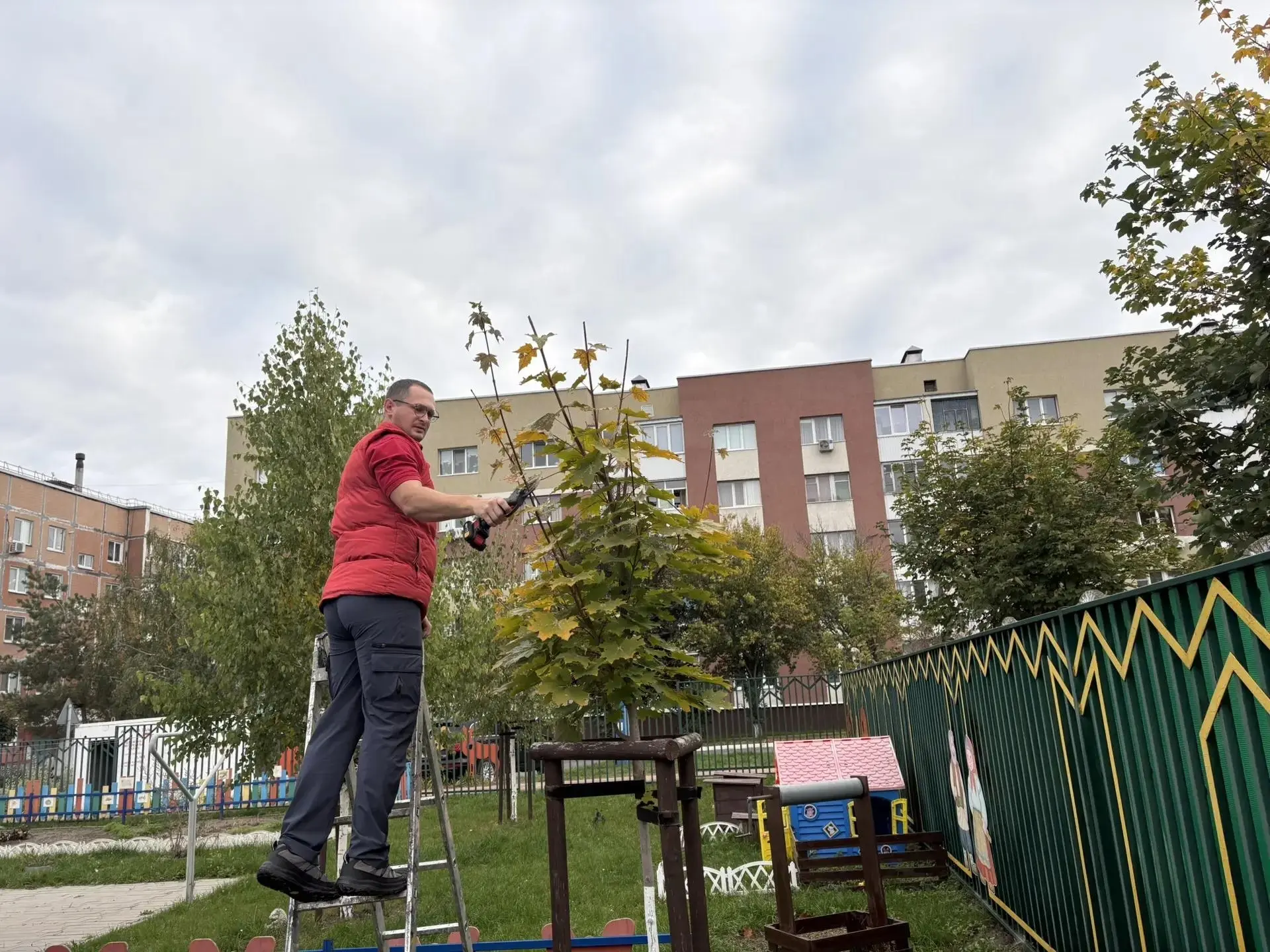 Субботник в нашем детском саду! 🍁