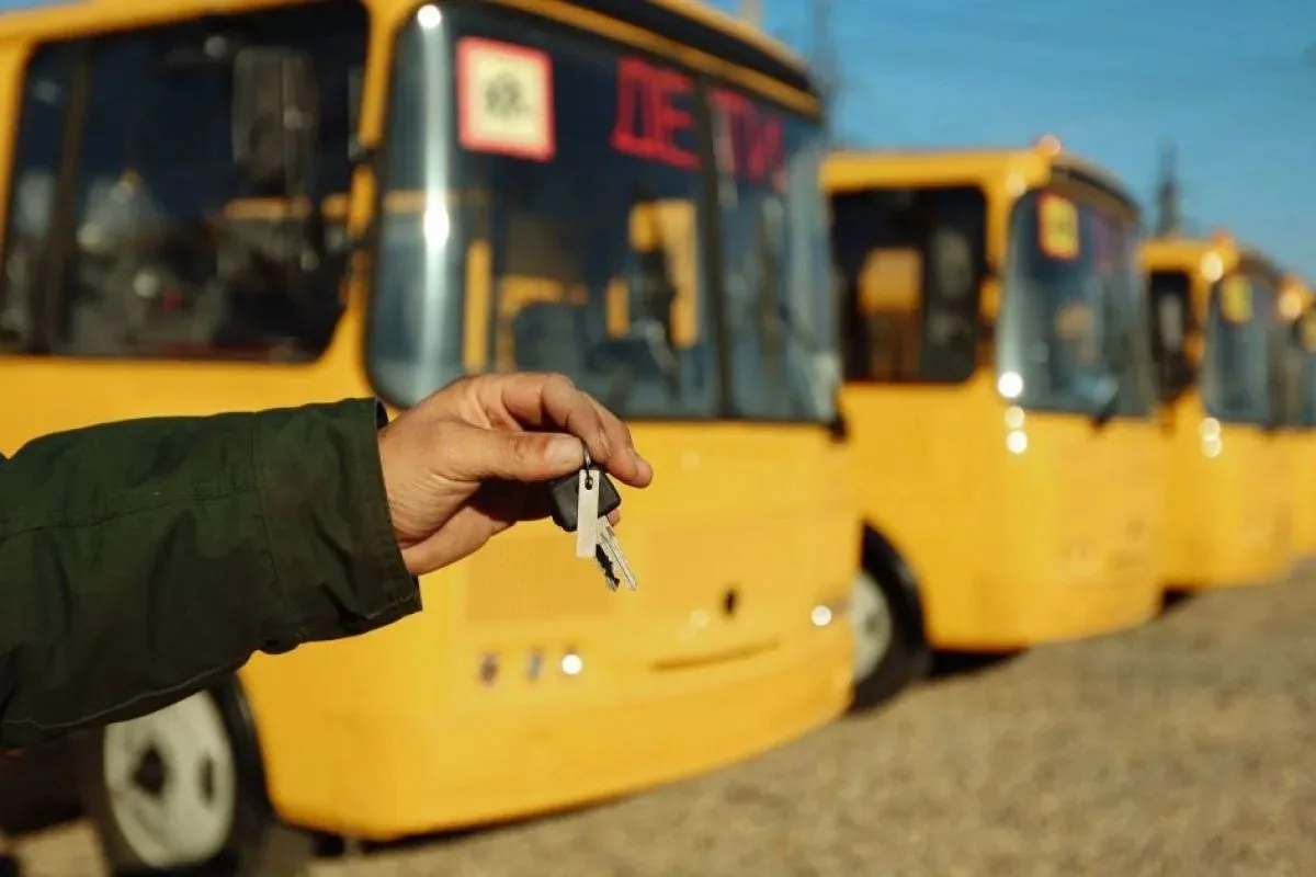В 12 амурских муниципалитетах  появятся новые школьные автобусы. В том числе и в Зейски...