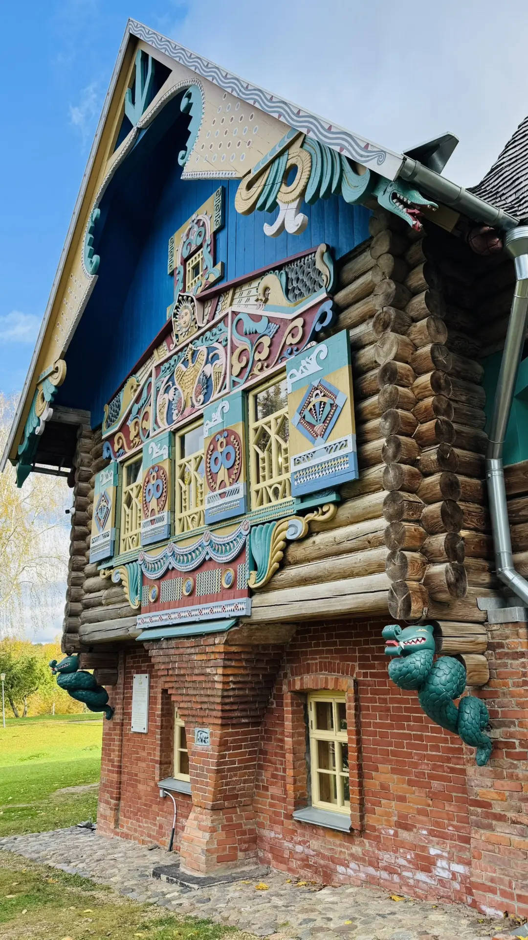 Сегодня были с группой в потрясающих местах😍